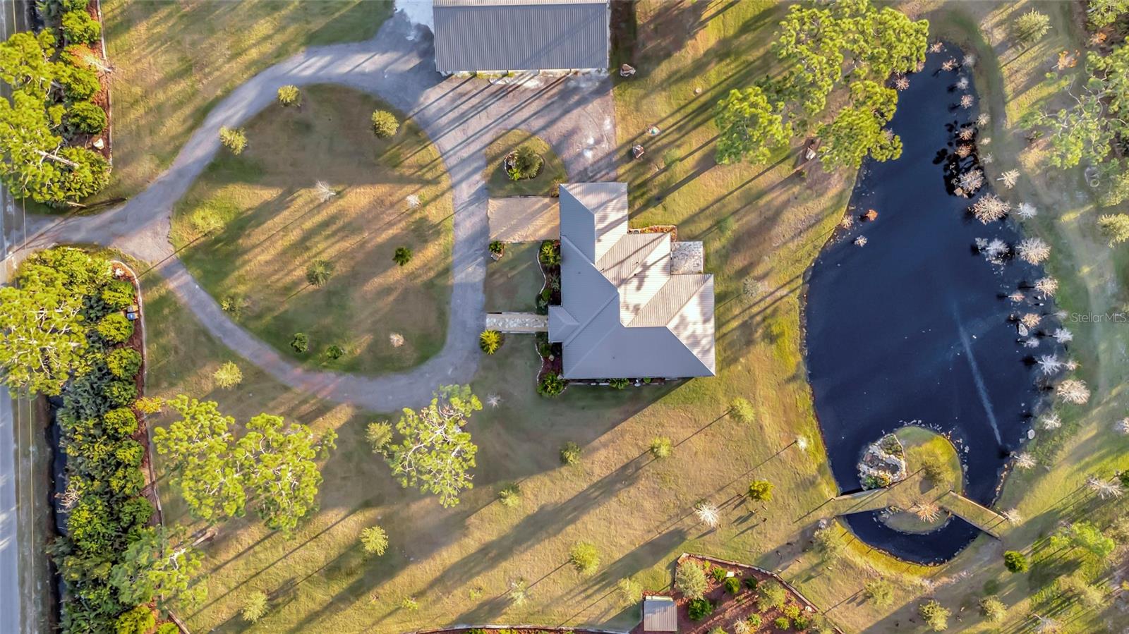 7330 CRABGRASS RD
