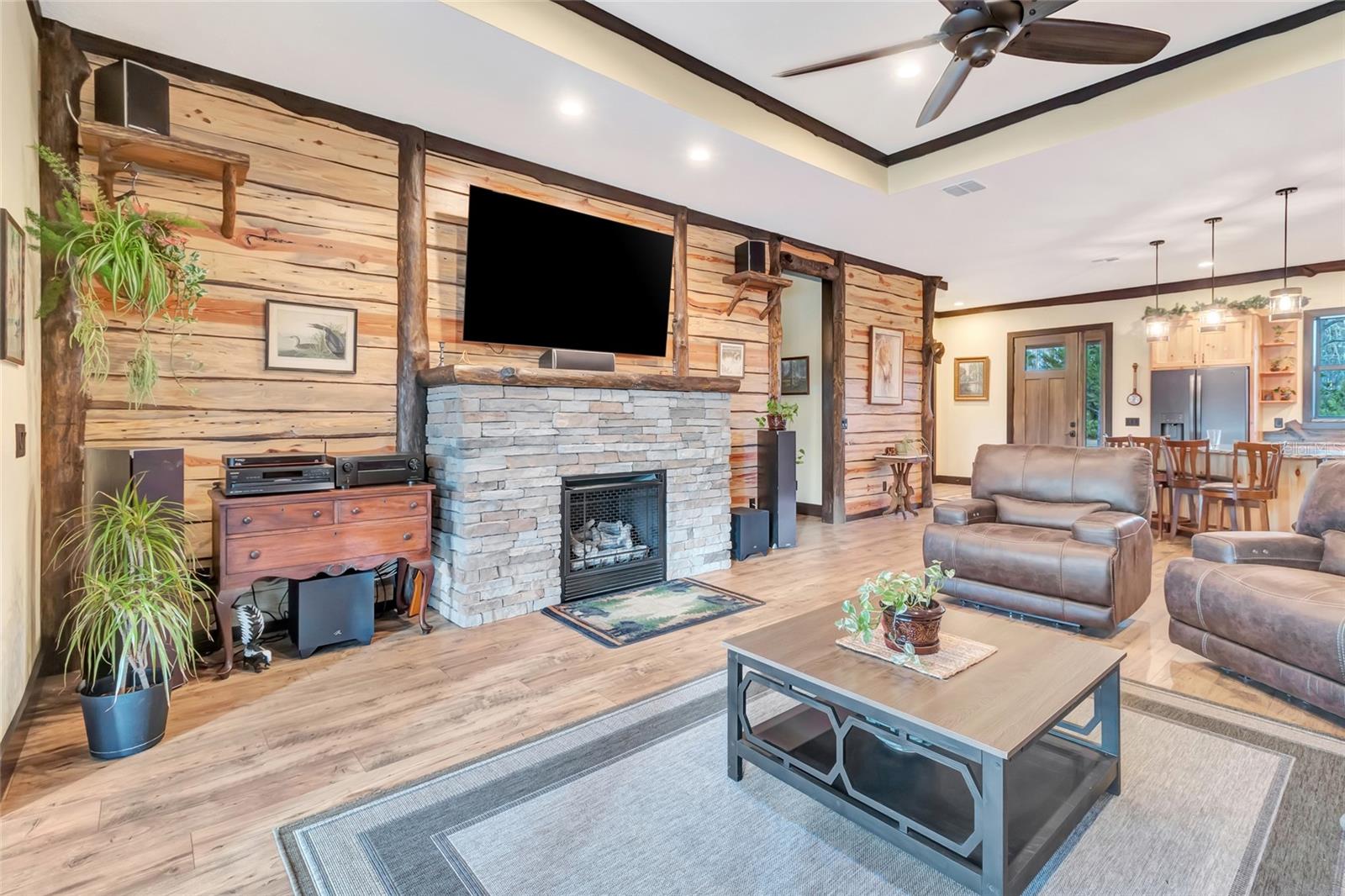 7330 CRABGRASS RD