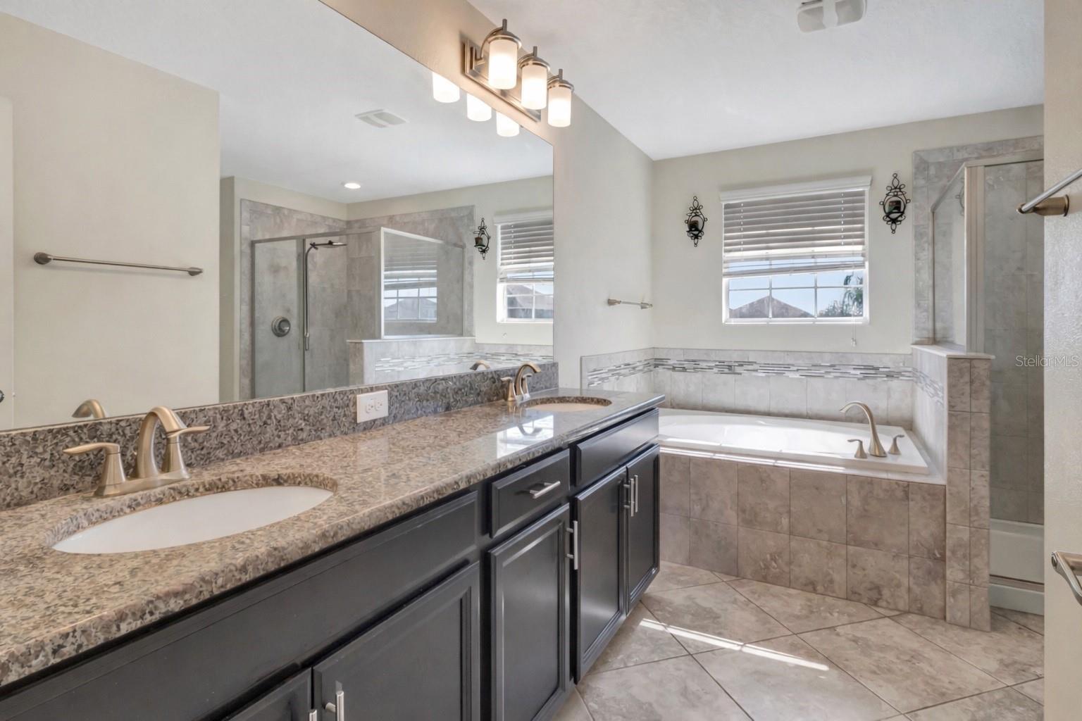 4628 CORTLAND DR