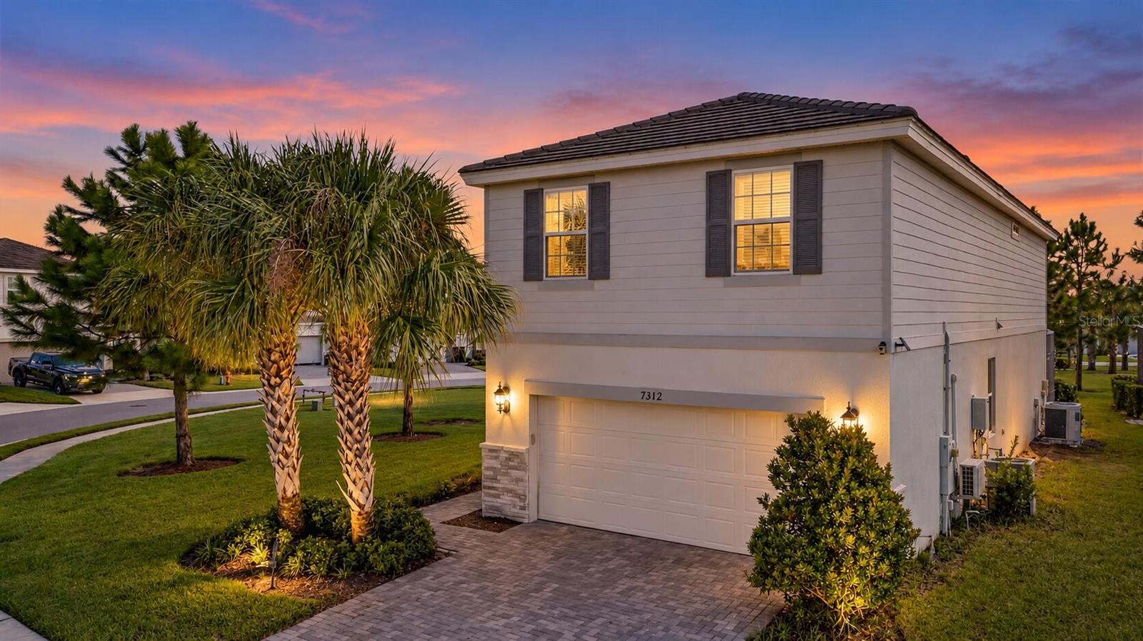 7312 OAKMOSS LOOP