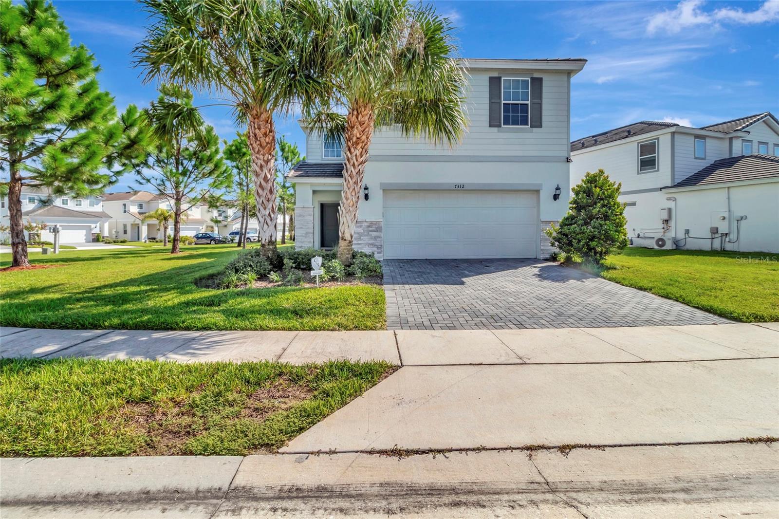 7312 OAKMOSS LOOP