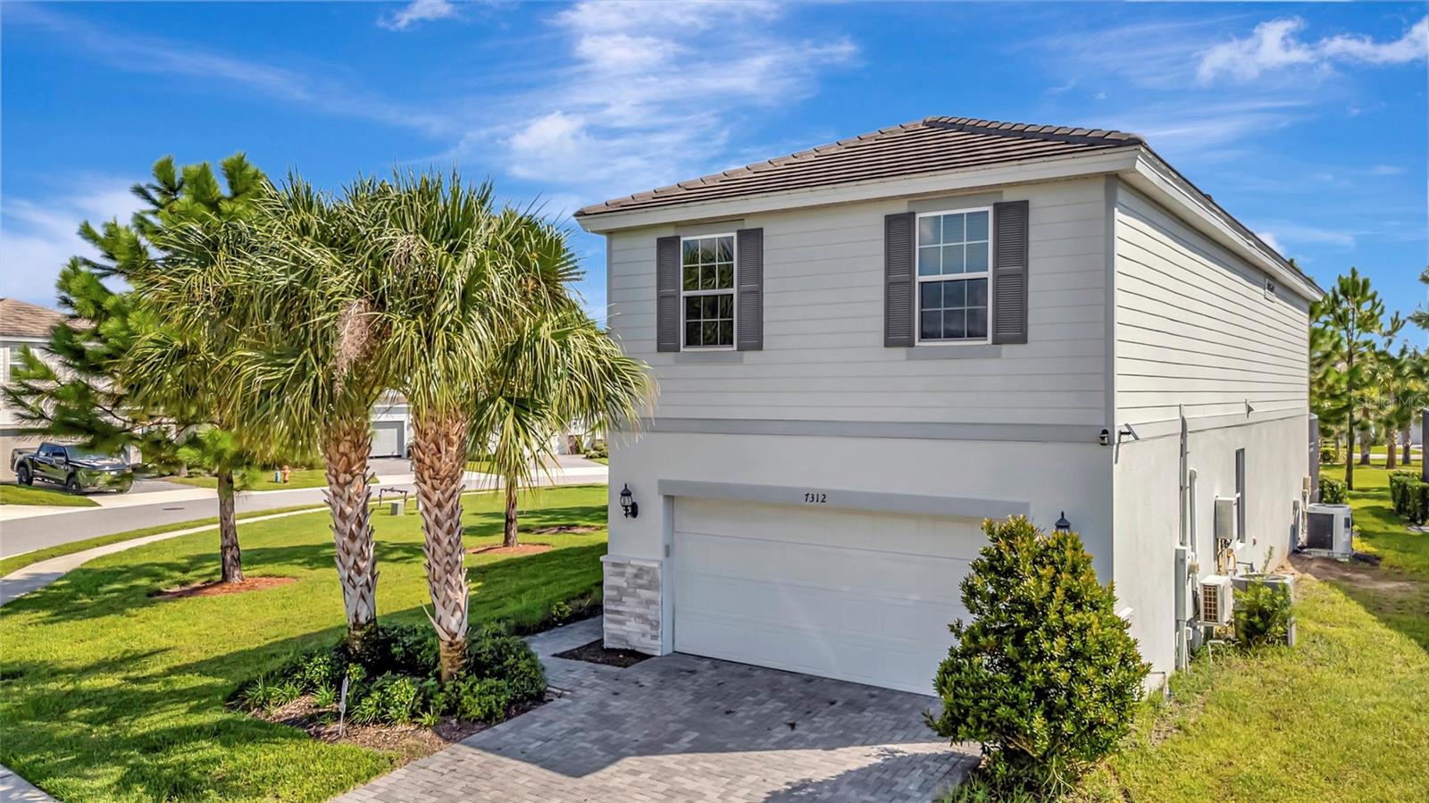 7312 OAKMOSS LOOP