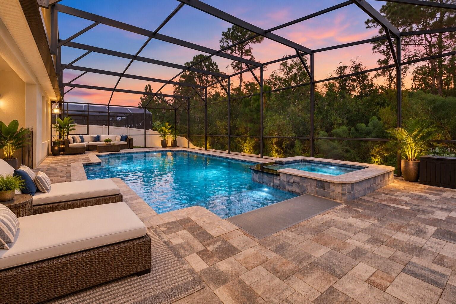 8524 VIVARO ISLE WAY