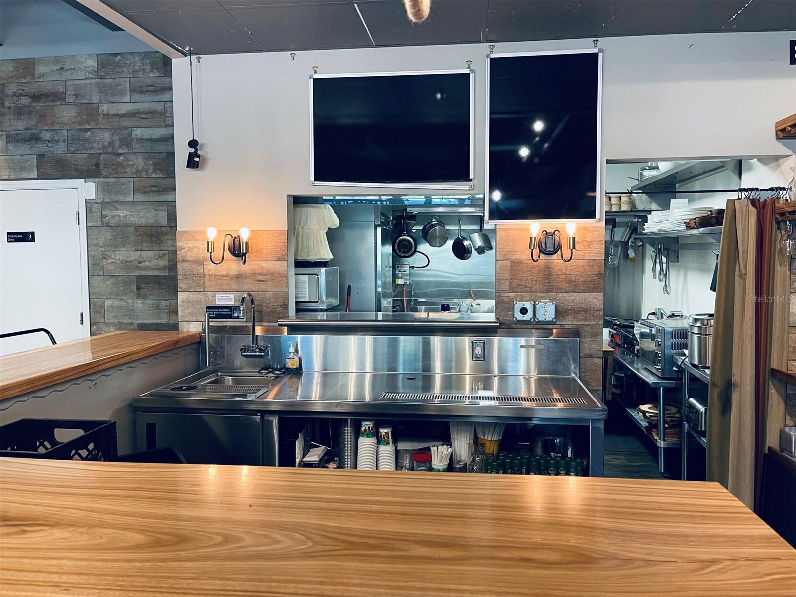 701 MARKET STREET Unit: 103A