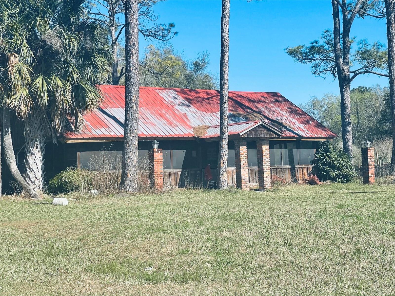 21721 NE HIGHWAY 27