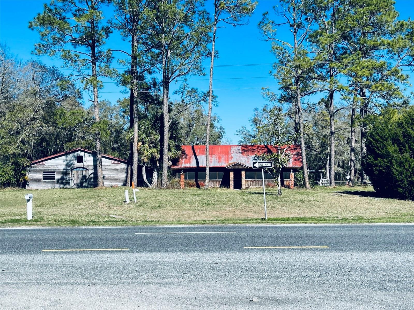 21721 NE HIGHWAY 27