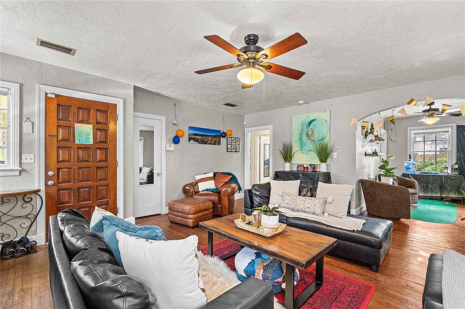 616 NW 8TH PLACE