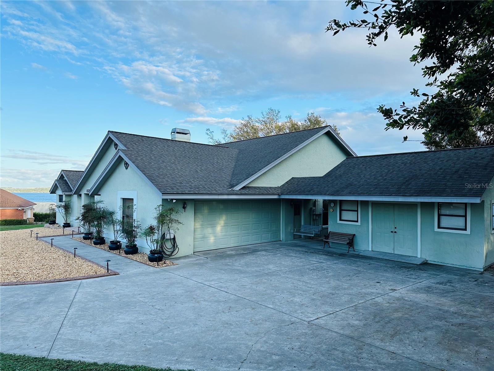 10735 POINT OVERLOOK DR