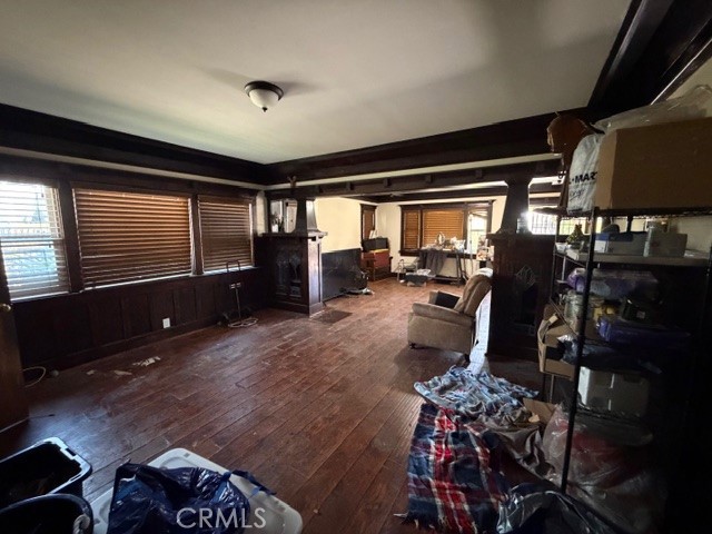 1417 W 50th