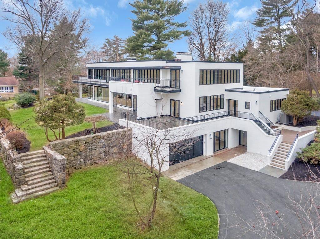 39 Penny Lane