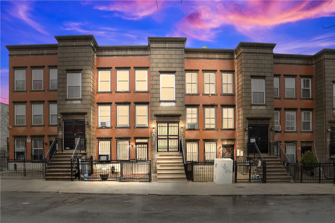 426 E 159th Street