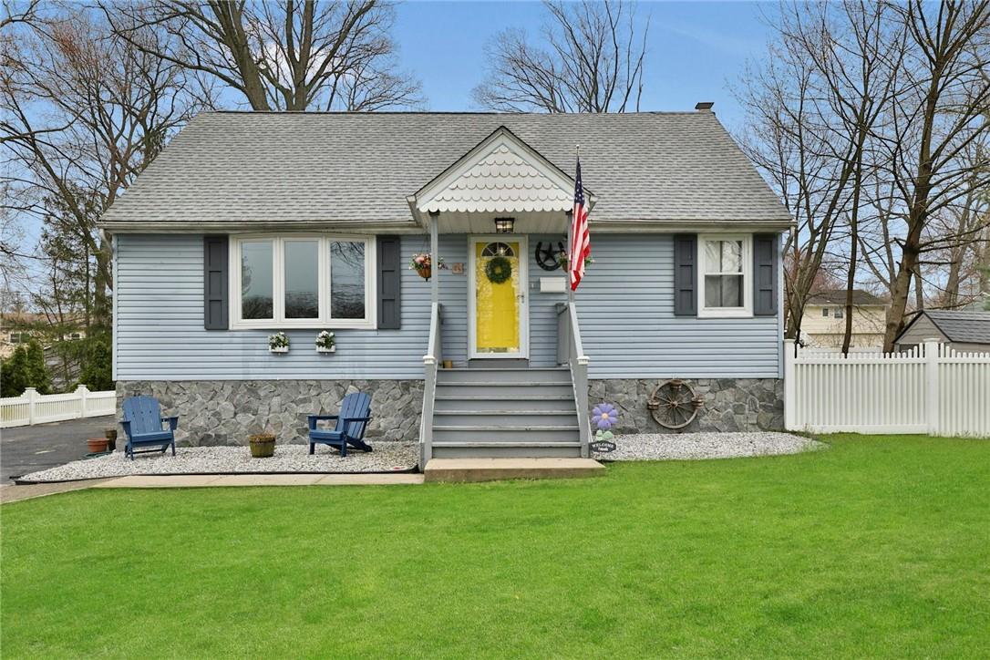 24 Fredric Street