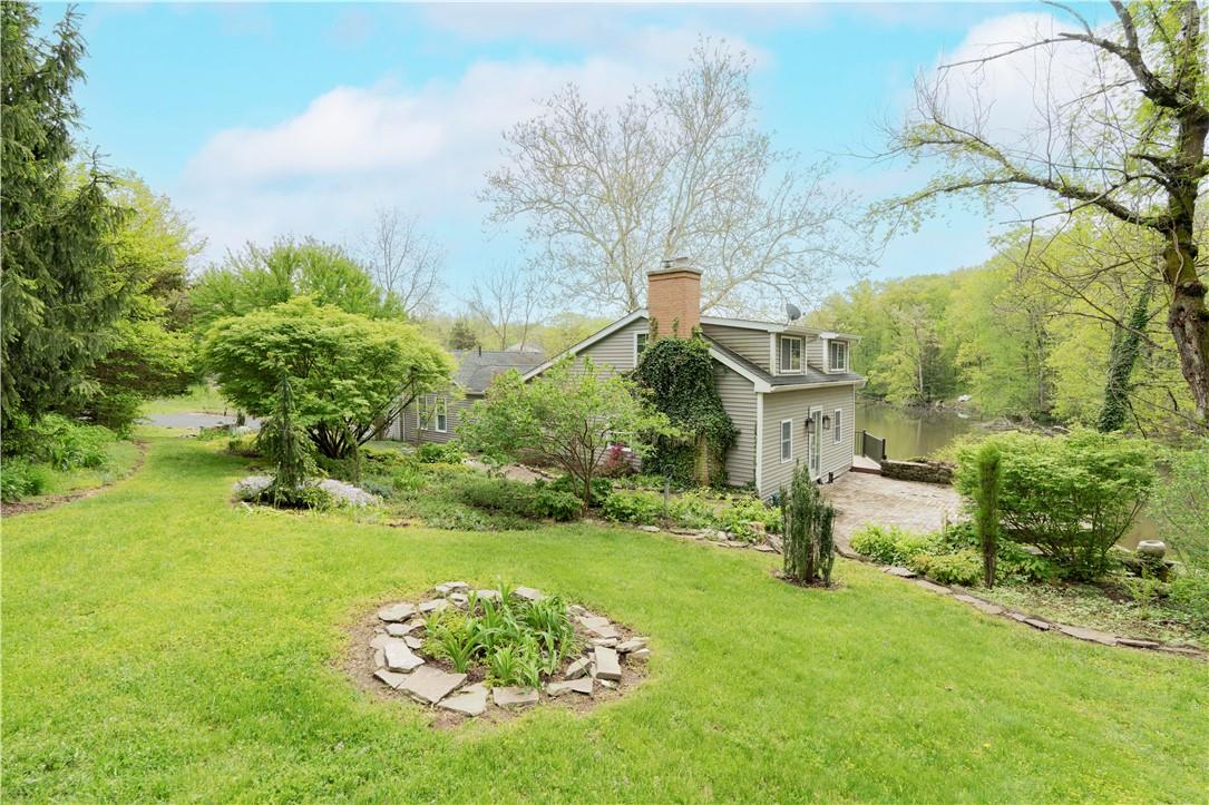 236 Lakeshore Drive