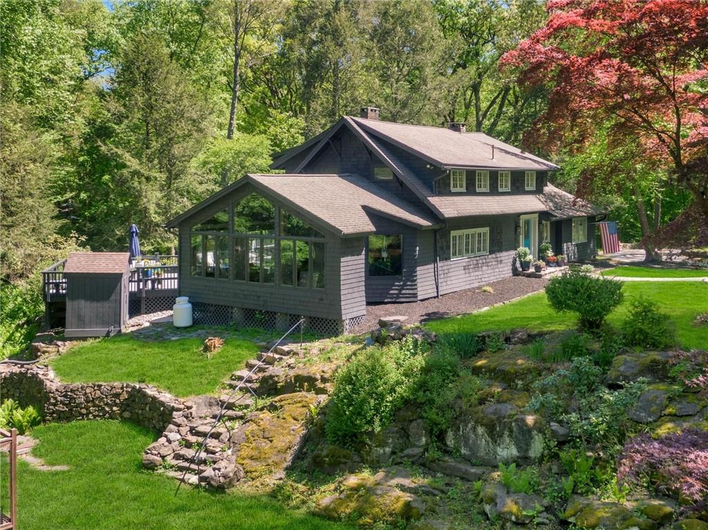 43 College Hill Road