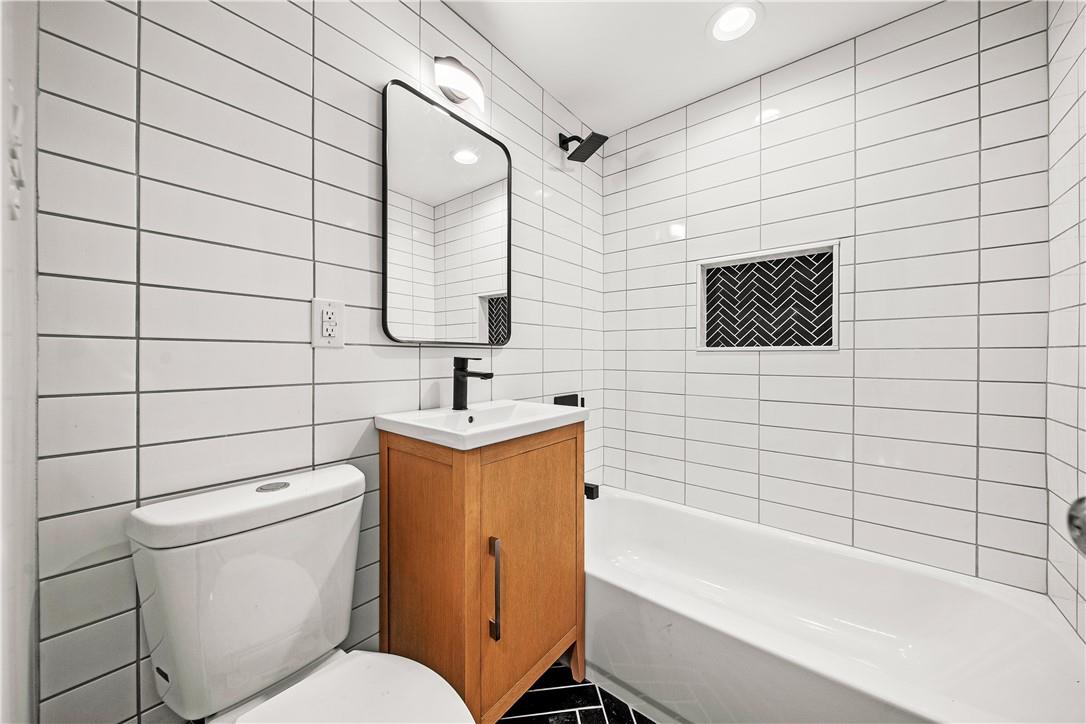 445 S 6th Street