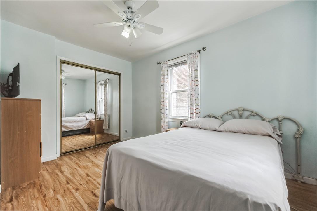 2563 Woodhull Avenue