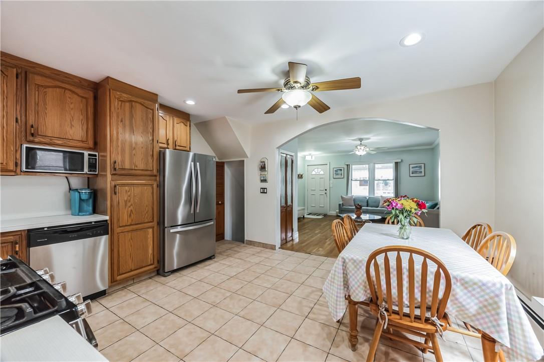 2563 Woodhull Avenue