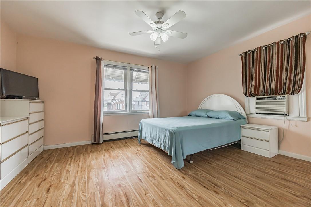 2563 Woodhull Avenue