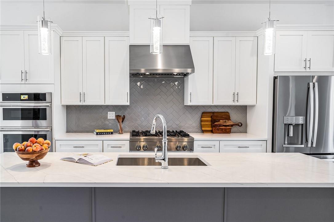 340 Palisades Boulevard