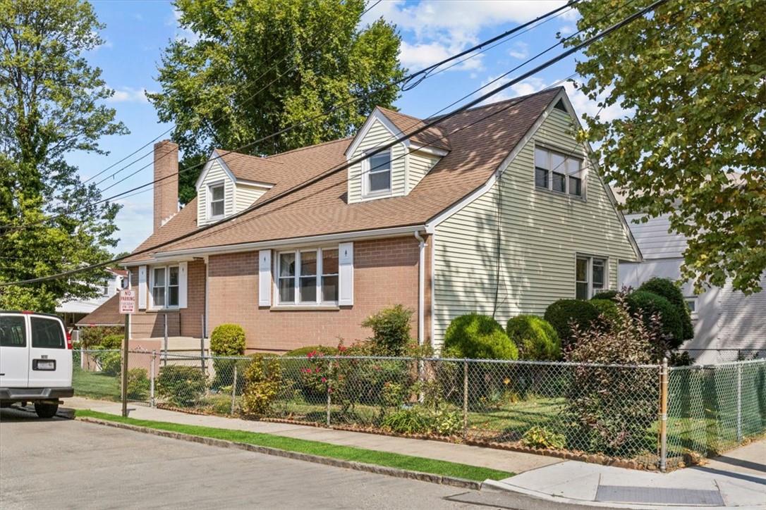 2 Abner Place