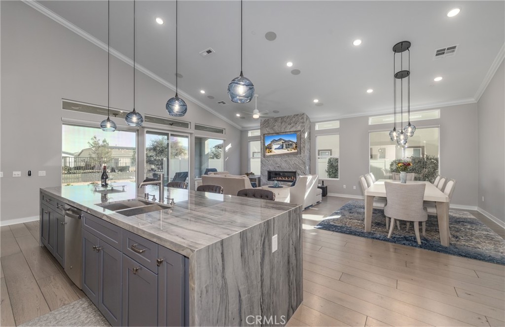 1540 Newland Drive