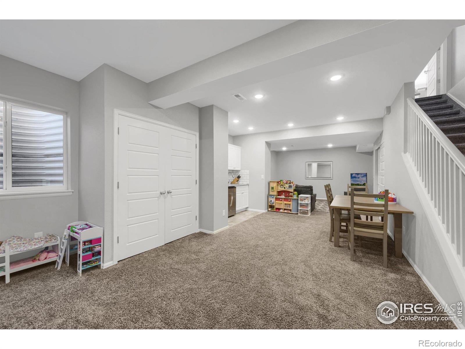 17052 Lipan Street