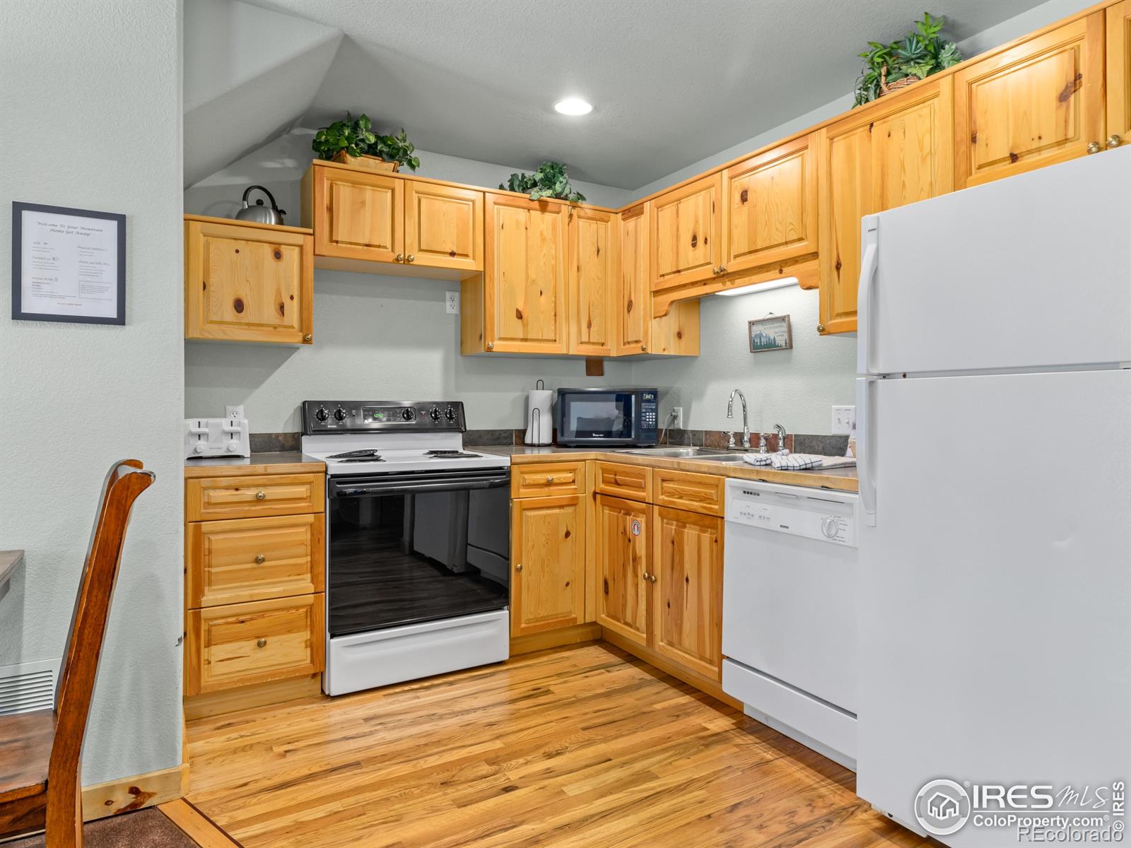 1340 Fall River Drive