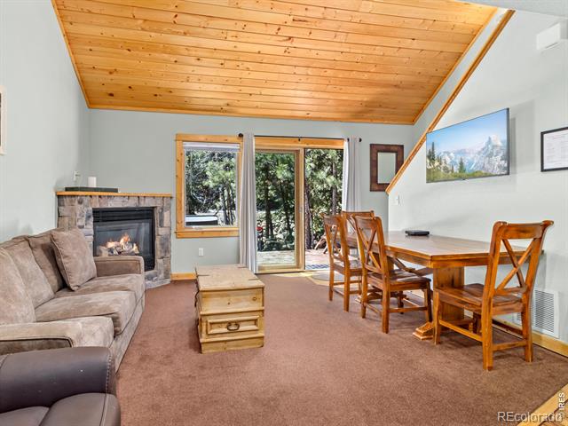 1340 Fall River Drive