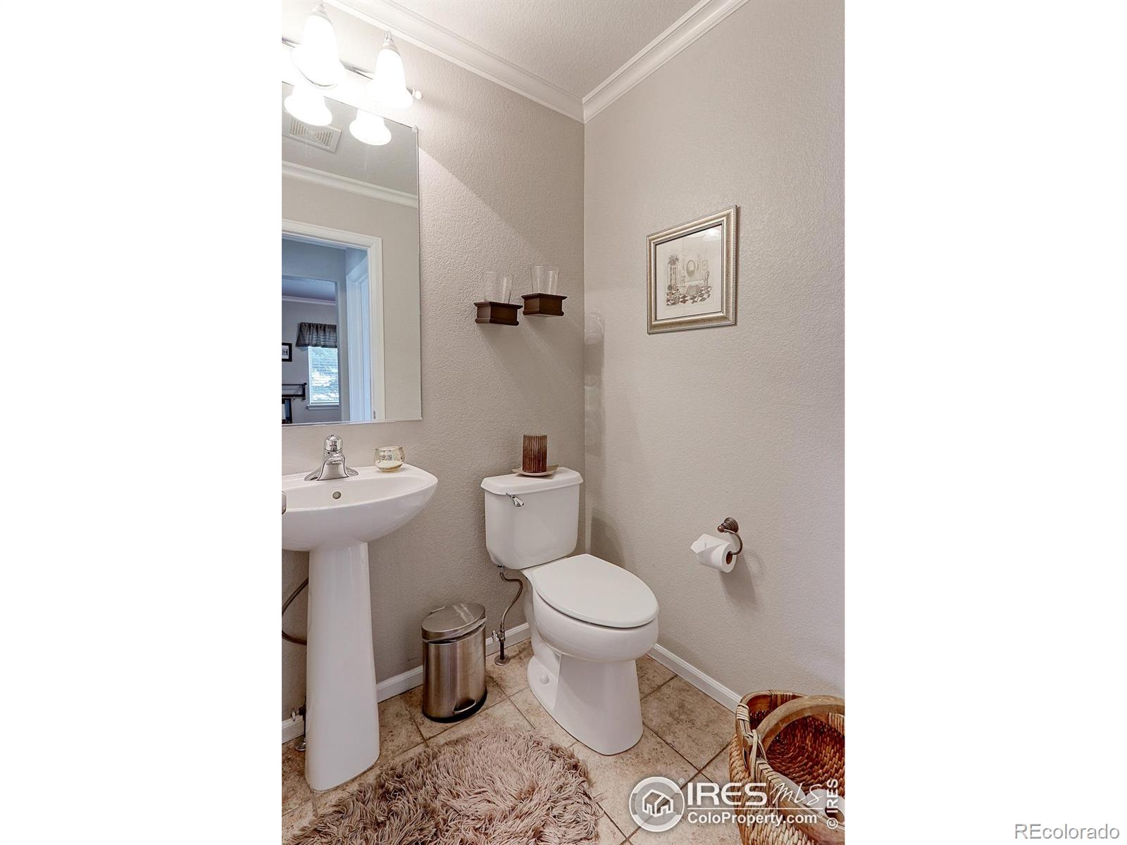 4687 Longs Court