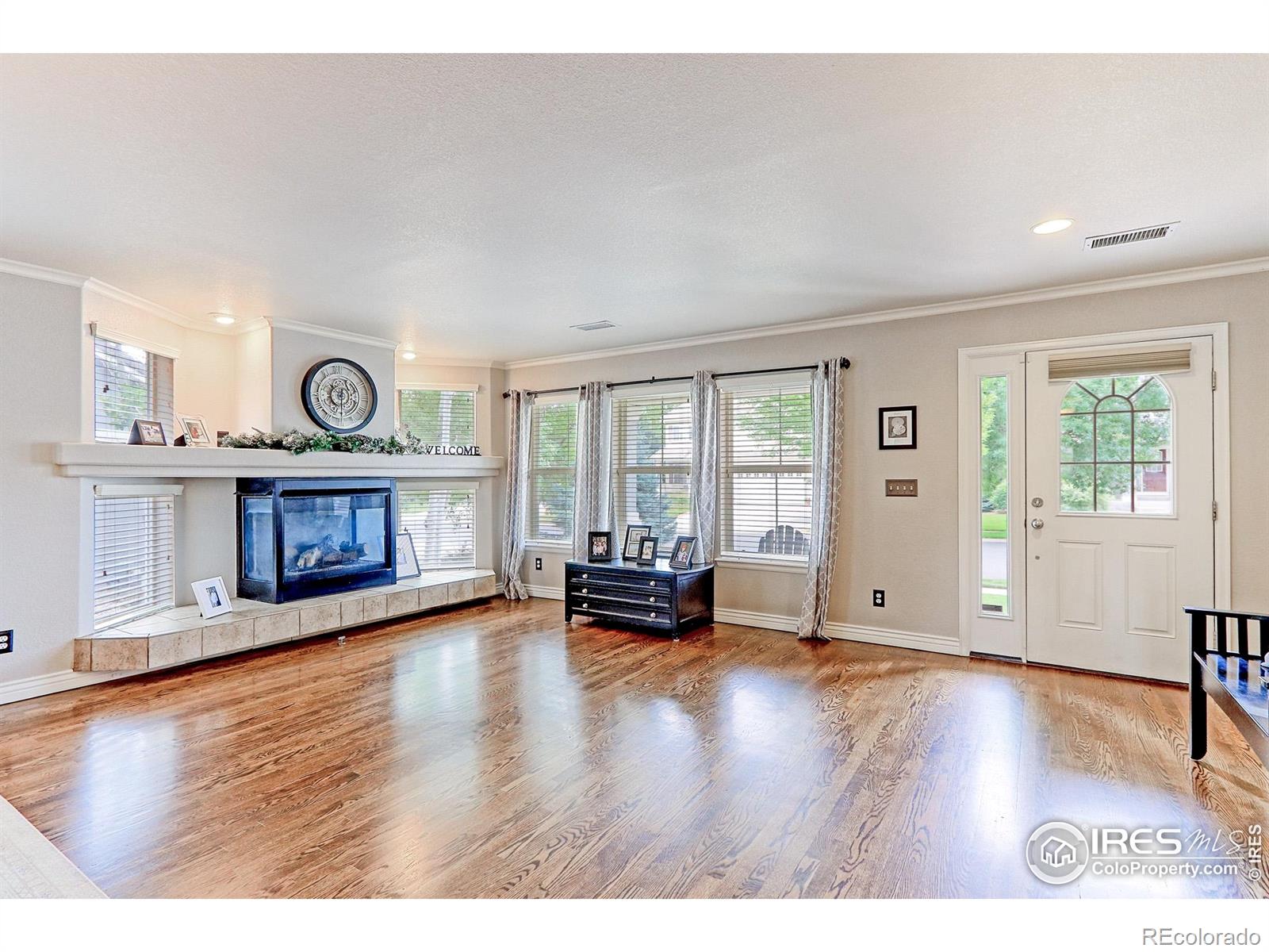 4687 Longs Court