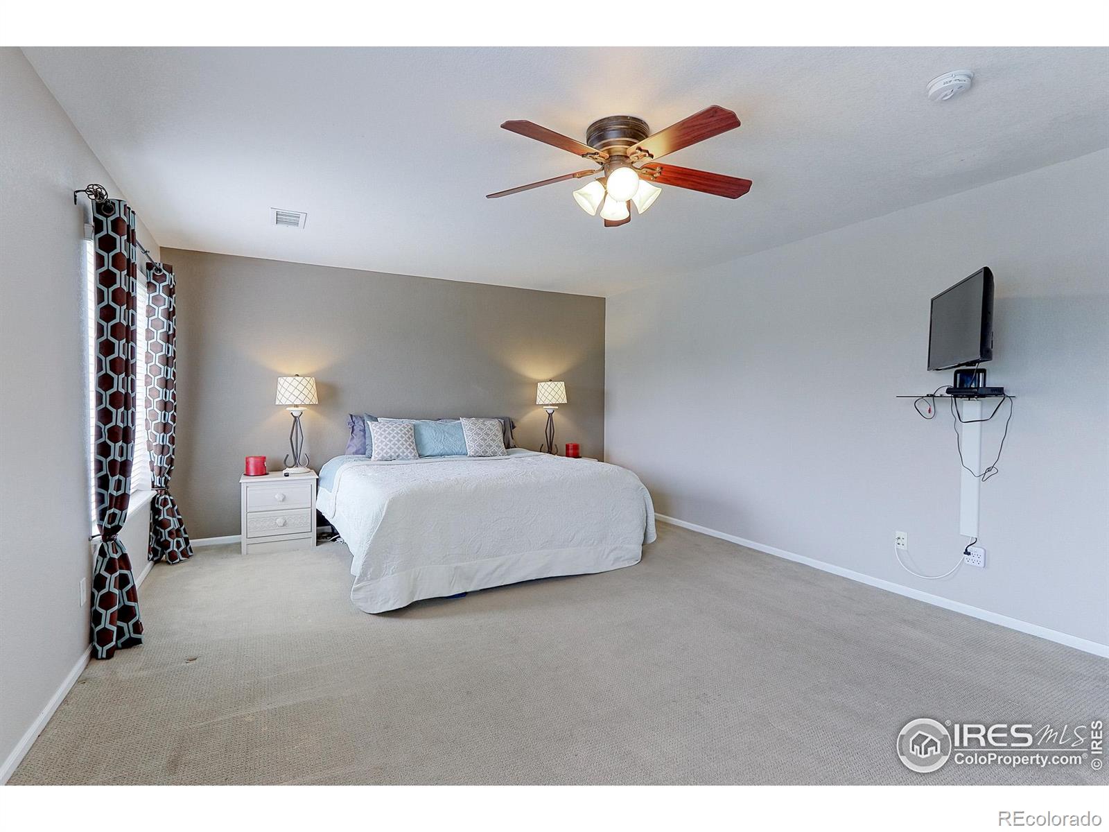 4687 Longs Court