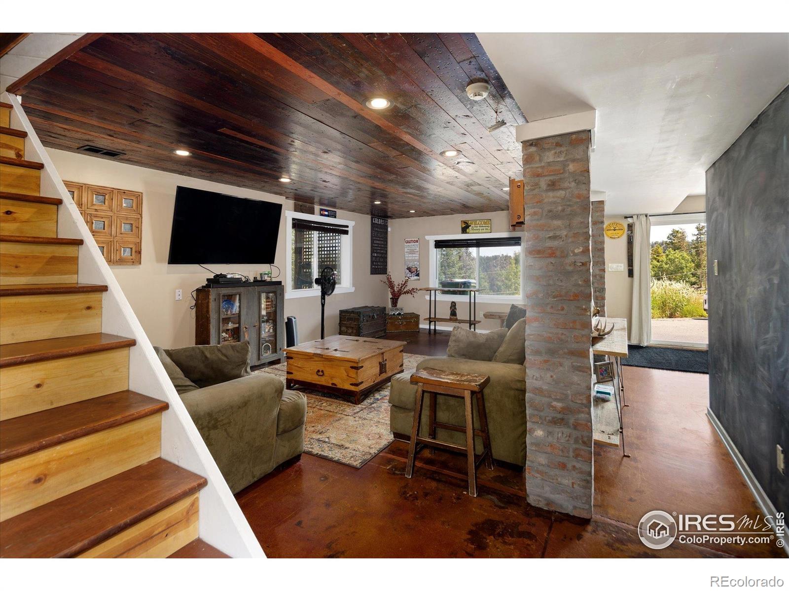 6791 Brook Forest Drive