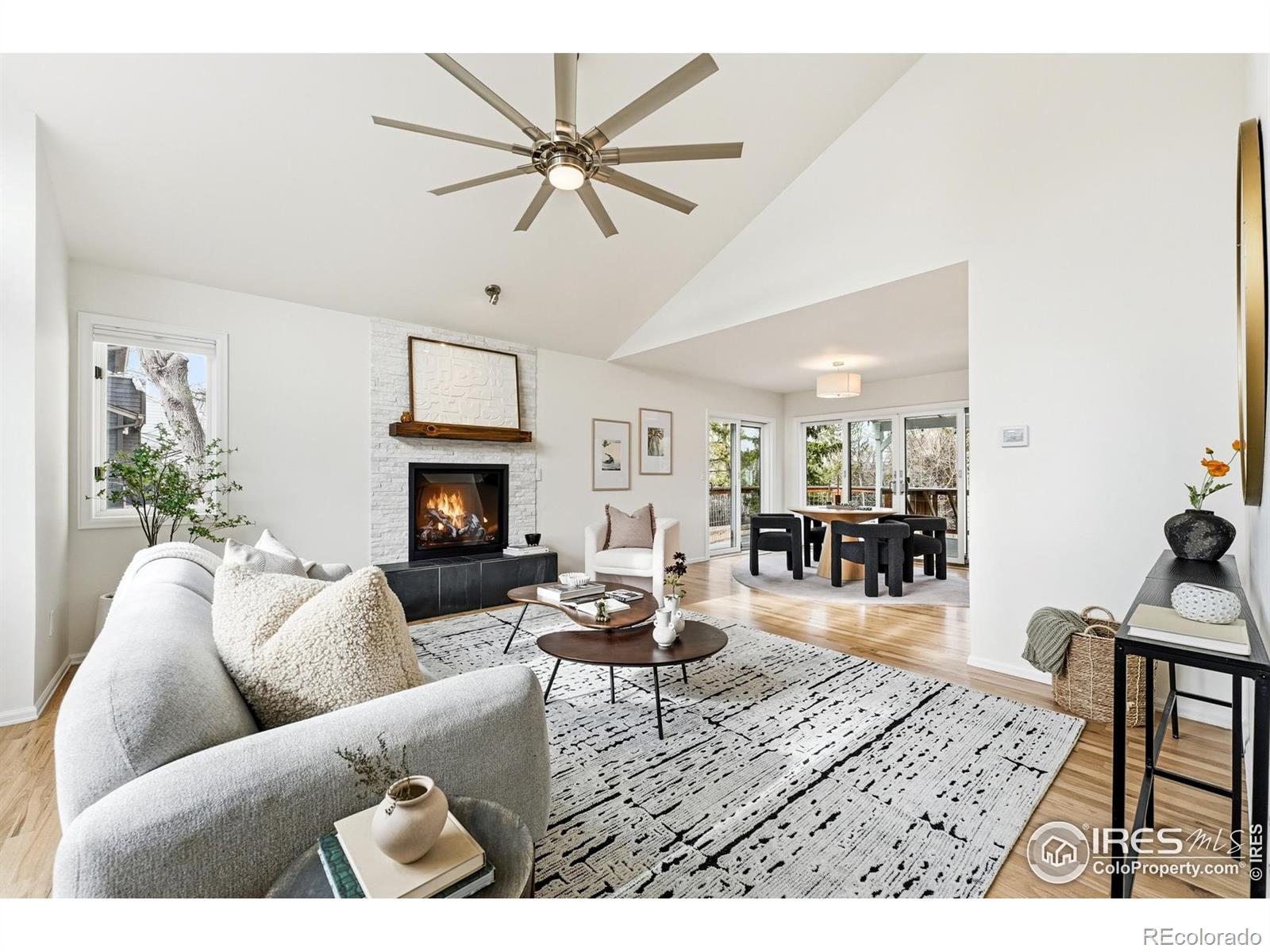 5453 Illini Way