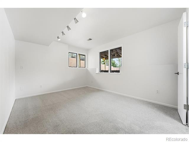 5453 Illini Way
