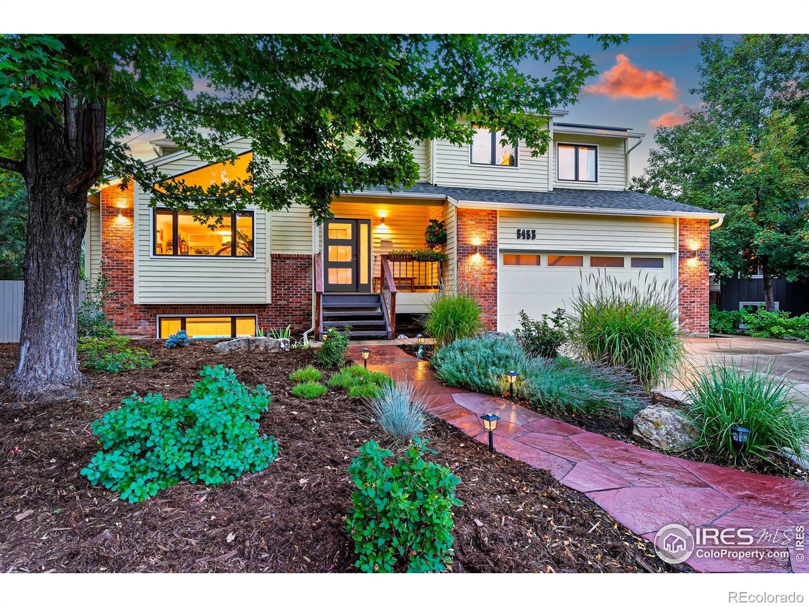 5453 Illini Way