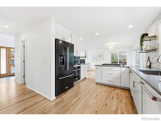 5453 Illini Way