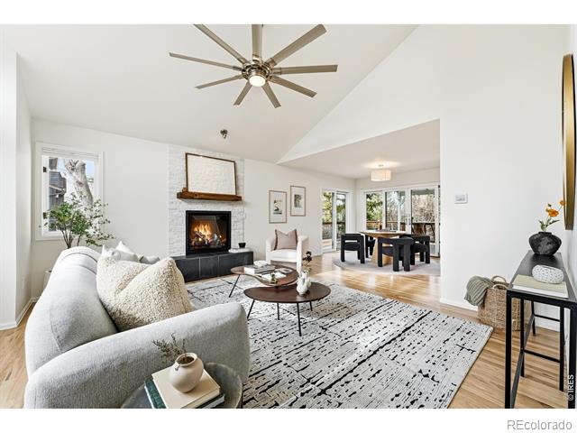 5453 Illini Way