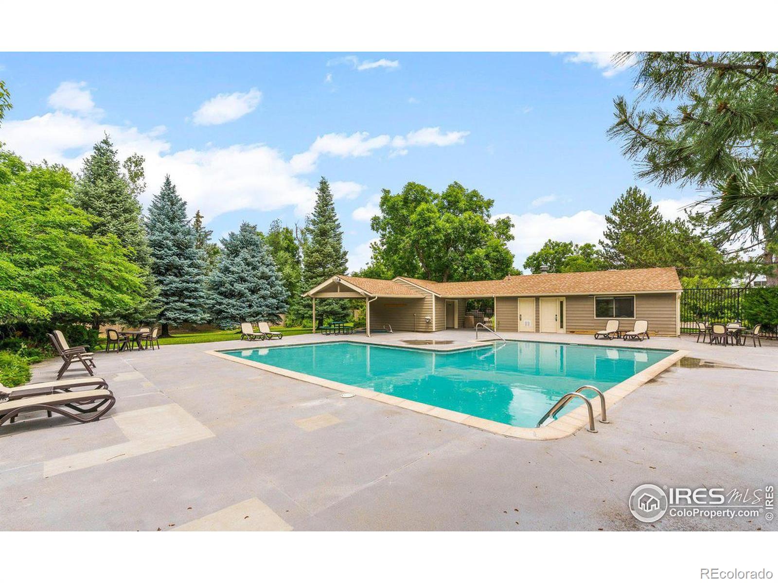 5453 Illini Way