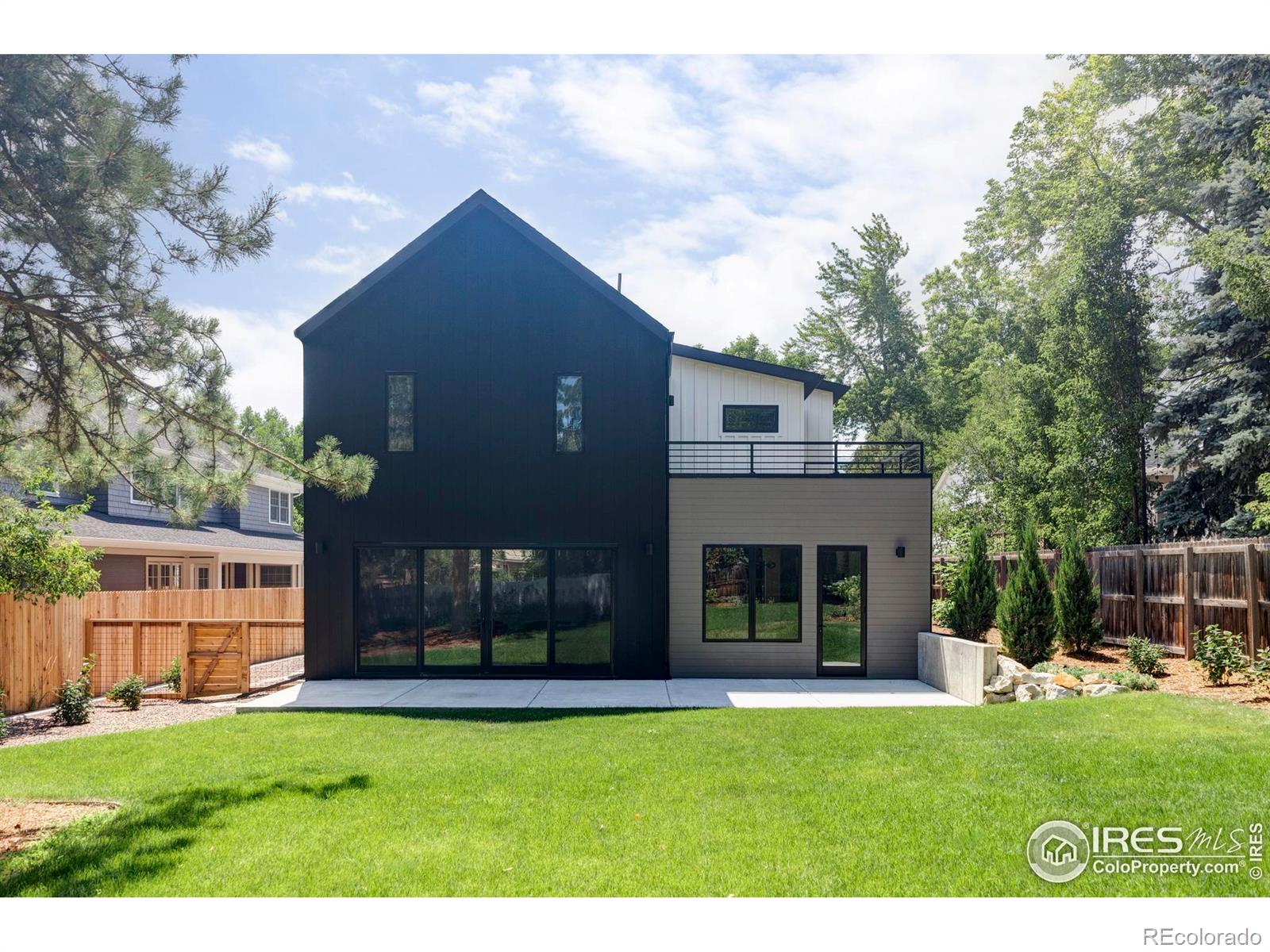 503 Hawthorn Avenue