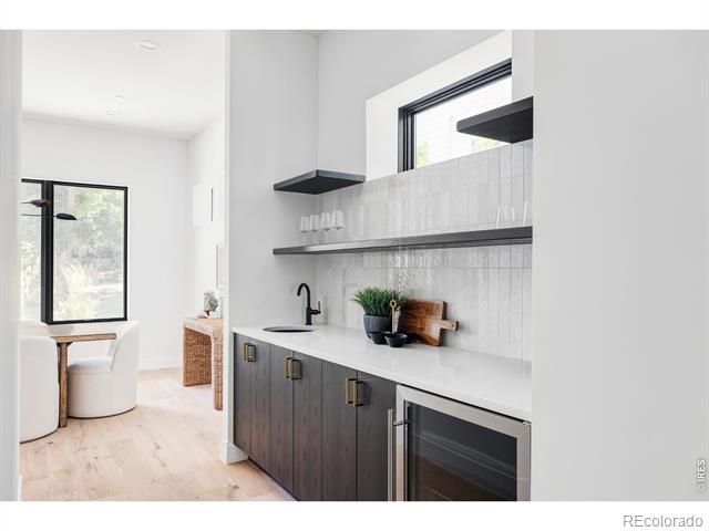 503 Hawthorn Avenue