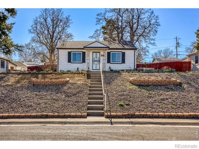 785 S Navajo Street