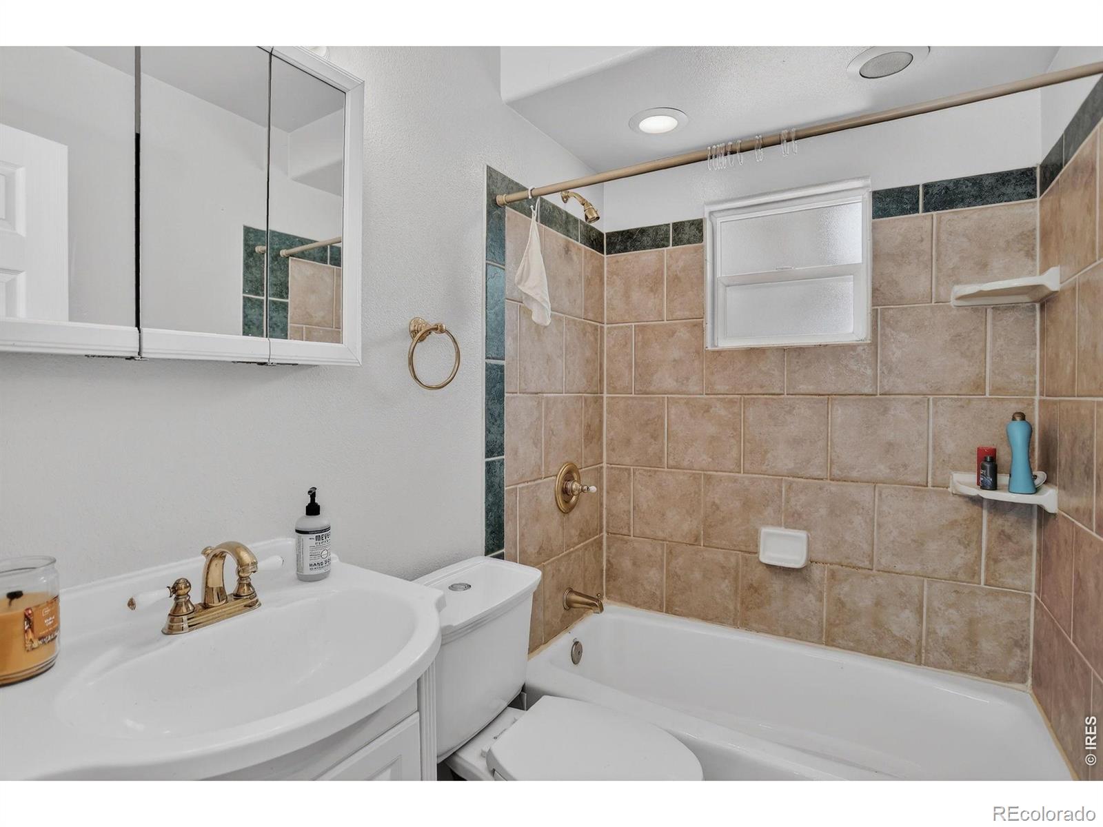 9900 W 57th Place