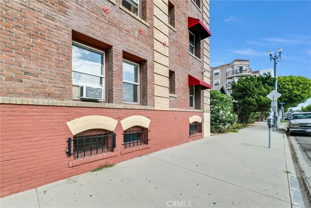 800 Pacific Avenue Unit 110