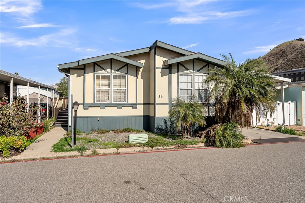 4901 Green River Road 39