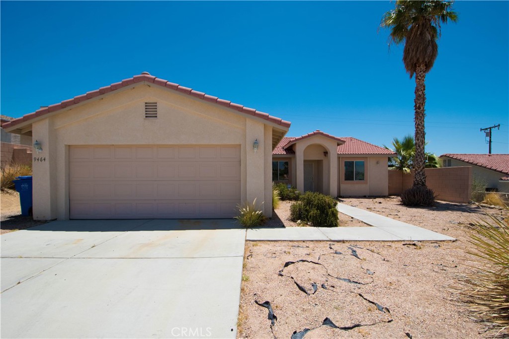 9464 Palm Drive