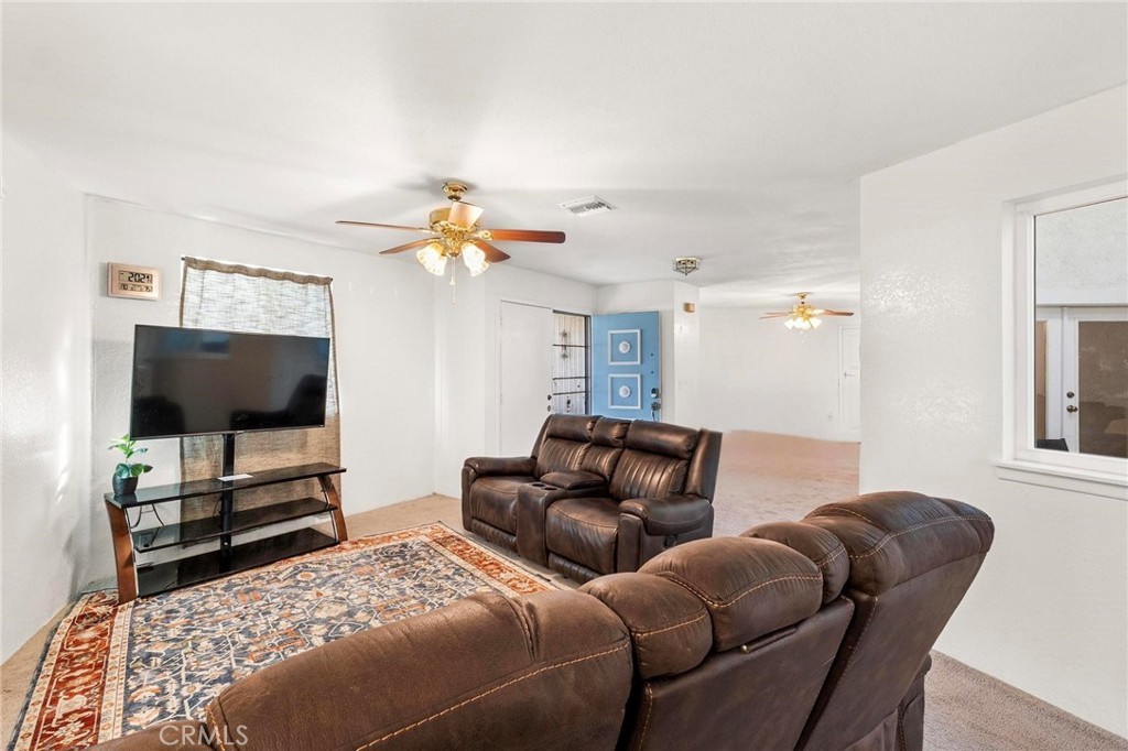 1076 Occidental Circle