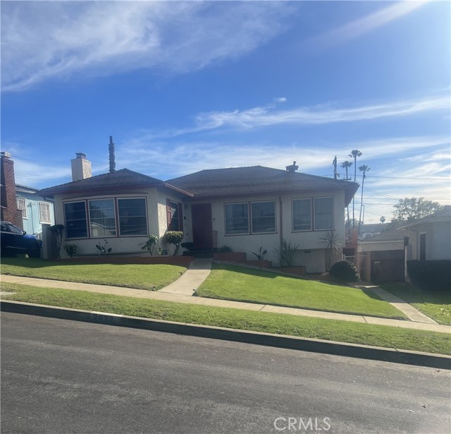 2022 W 99th