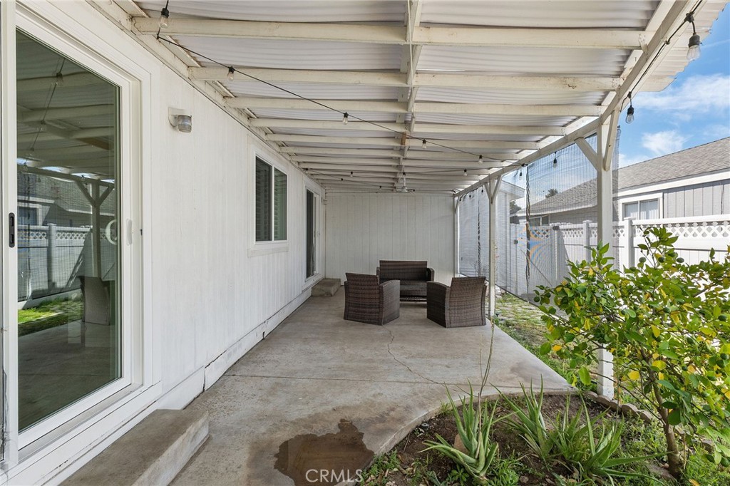 140 W Pioneer Avenue 38