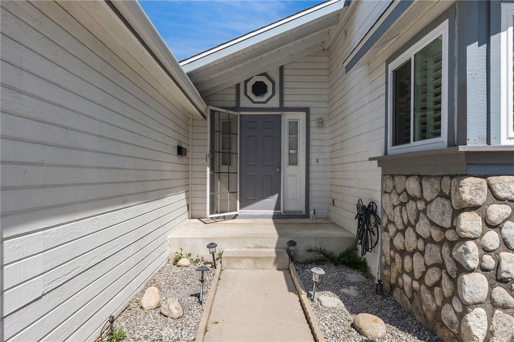 140 W Pioneer Avenue 38