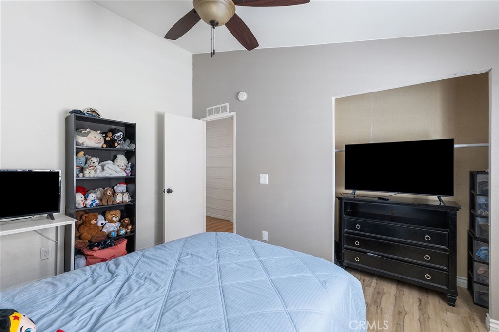 140 W Pioneer Avenue 38